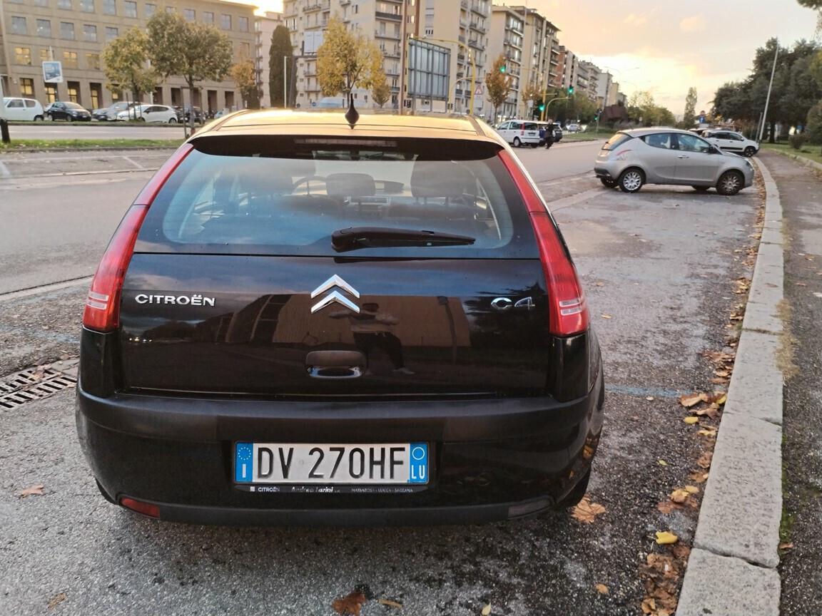 Citroen C4 1.4 benzina 2009 km 155000 CONSEGNA CON TAGLIANDO E DISTRIBUZIONE