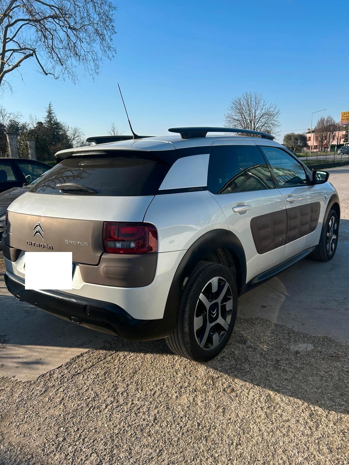 Citroen C4 Cactus PureTech 82 Feel Edition ok neo patentati
