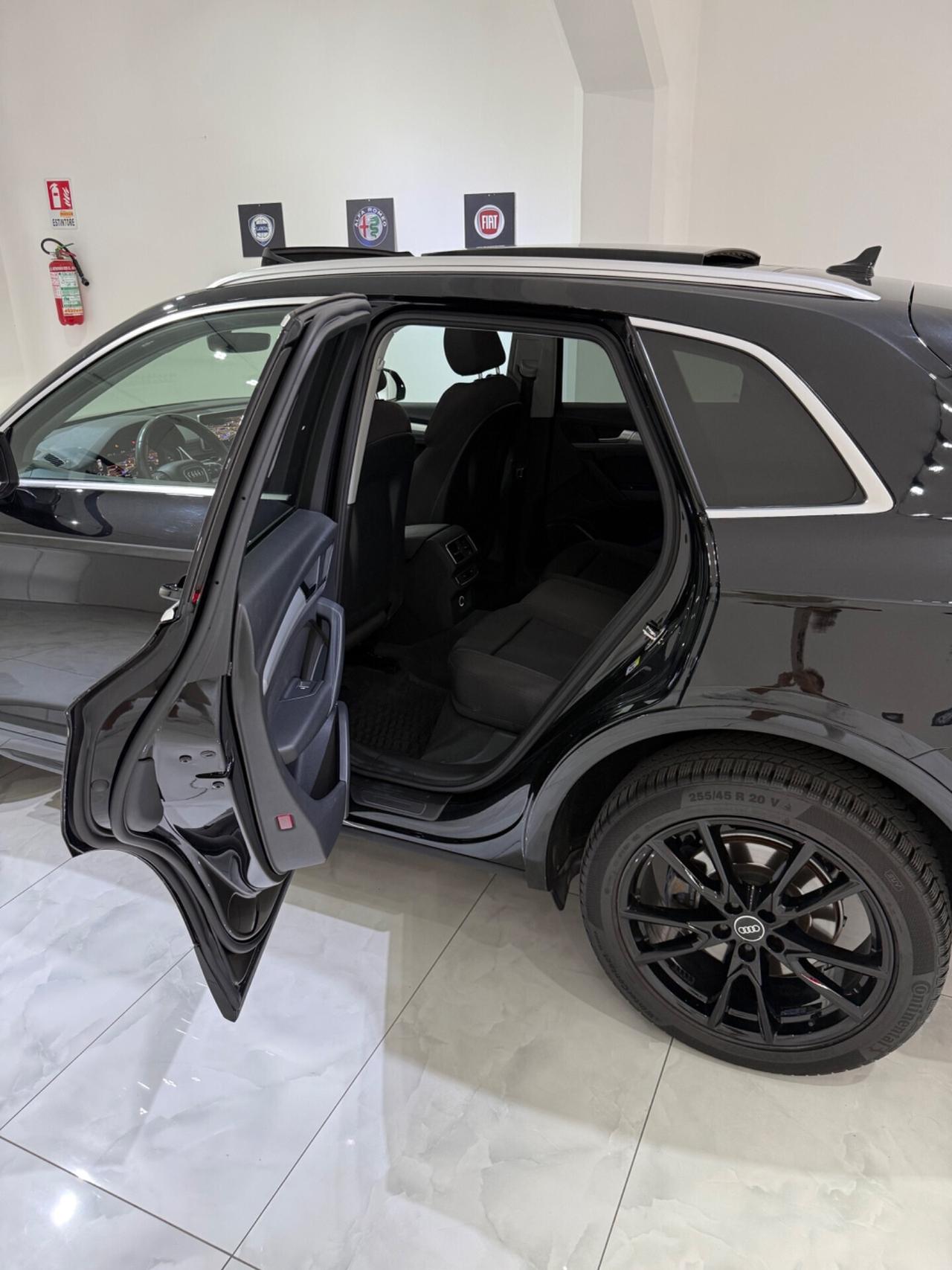 AUDI Q5 40 TDI QUATTRO S TRONIC S LINE PLUS