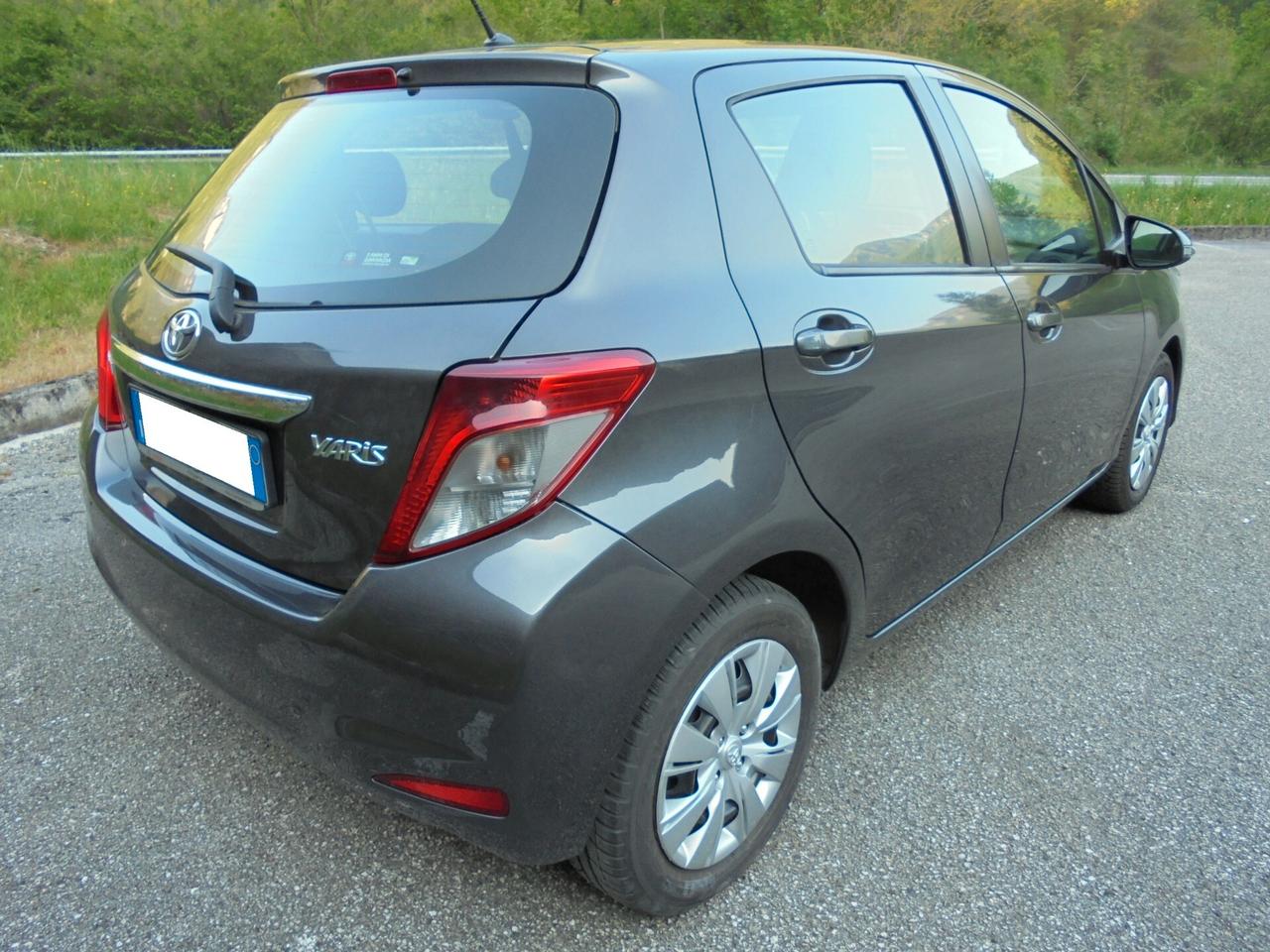 TOYOTA YARIS 1.0 VVT-i 5P ACTIVE – UNIPROPRIETARIO-