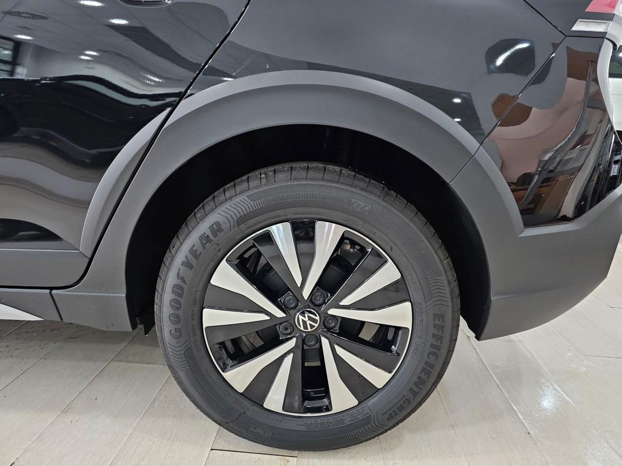 Volkswagen Taigo Life C.16" LED PDC Tetto Cruise Neopatentati