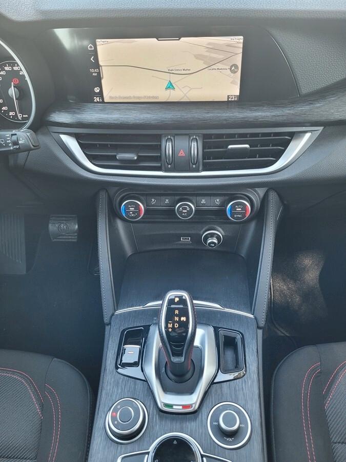 Alfa Romeo Stelvio 2.2 Turbodiesel 190 CV AT8 Q4 Business