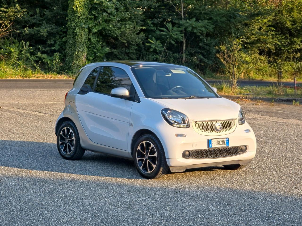 Smart ForTwo 70 1.0 Twinamic Prime E6 Automatico NEO 2016