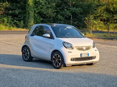 Smart ForTwo 70 1.0 Twinamic Prime E6 Automatico NEO 2016