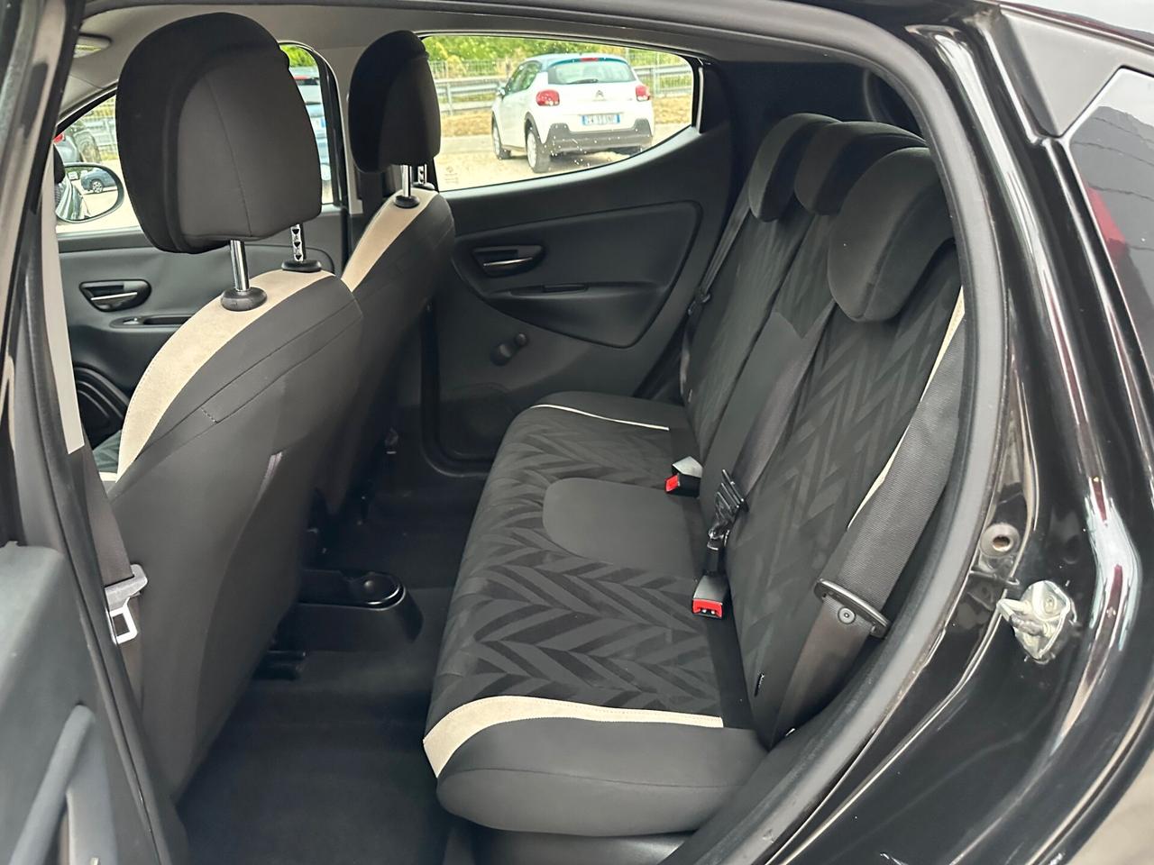 Lancia Ypsilon 1.2 69 CV 5 porte GPL Gold
