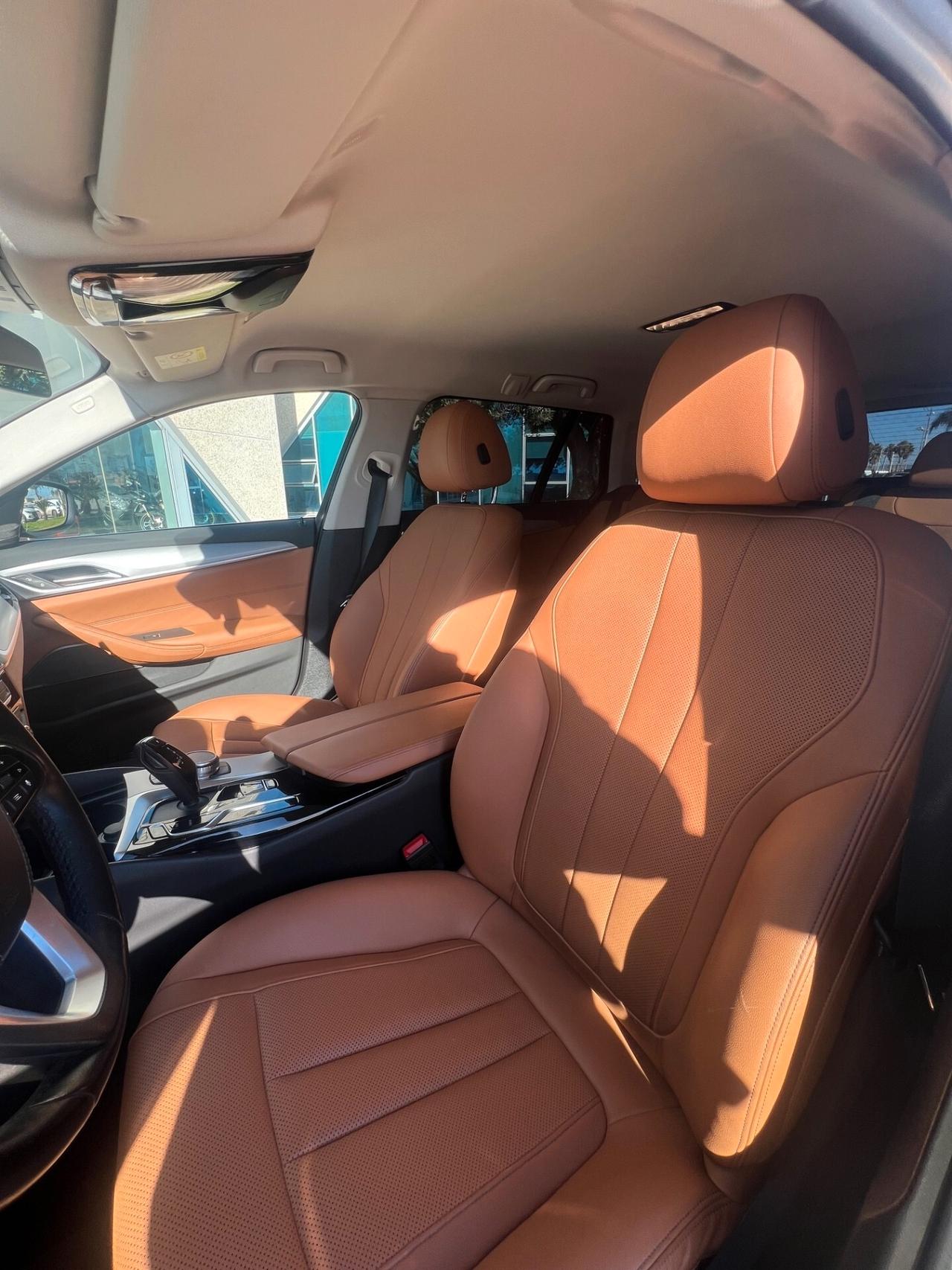 BMW 520 d xdrive Luxury offerta T-Stock prezzo imperdibile