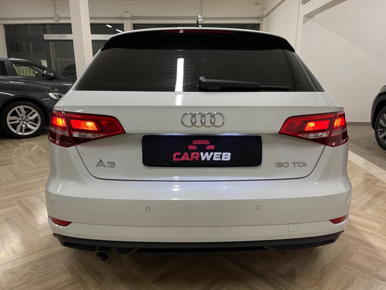 AUDI A3 SPB 1.6 TDI 116CV Navy 2019