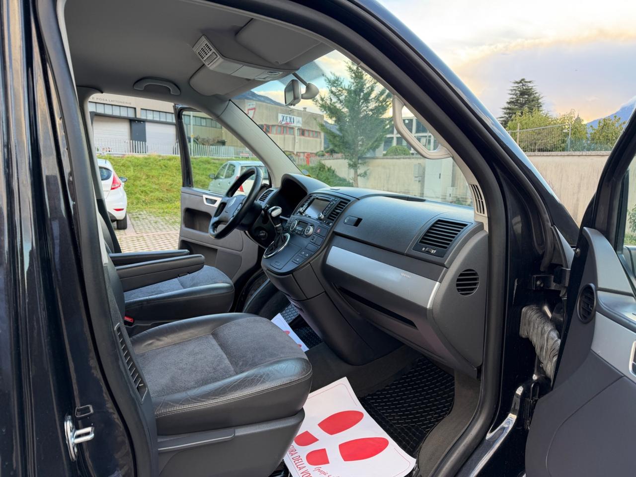 T5 Multivan 2.5 TDI/174CV Highline Automatico 7posti