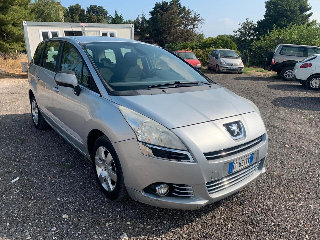 Peugeot 5008 1.6 HDi 112CV Premium