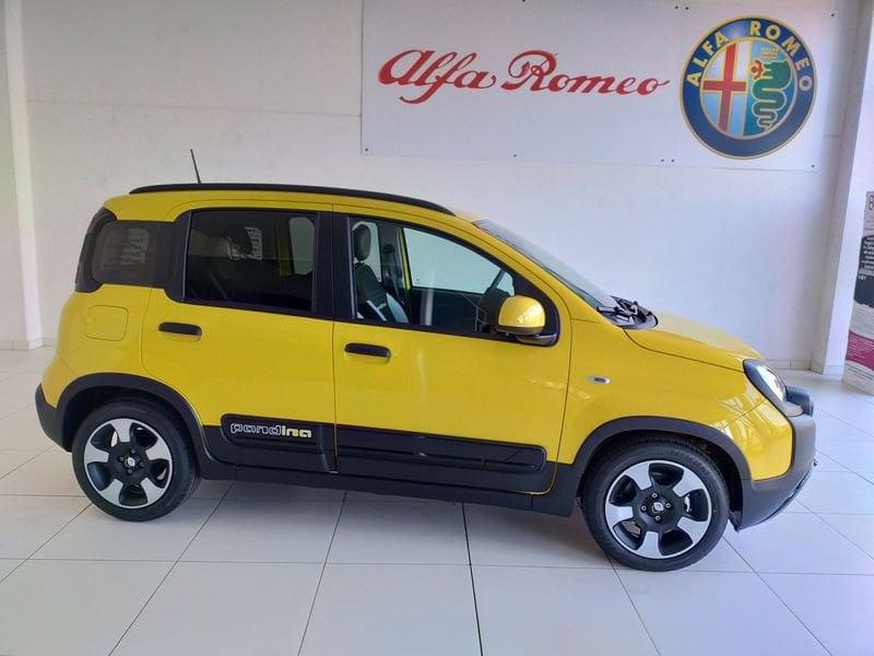 FIAT Panda 1.0 FireFly S&S Hybrid Pandina NUOVA