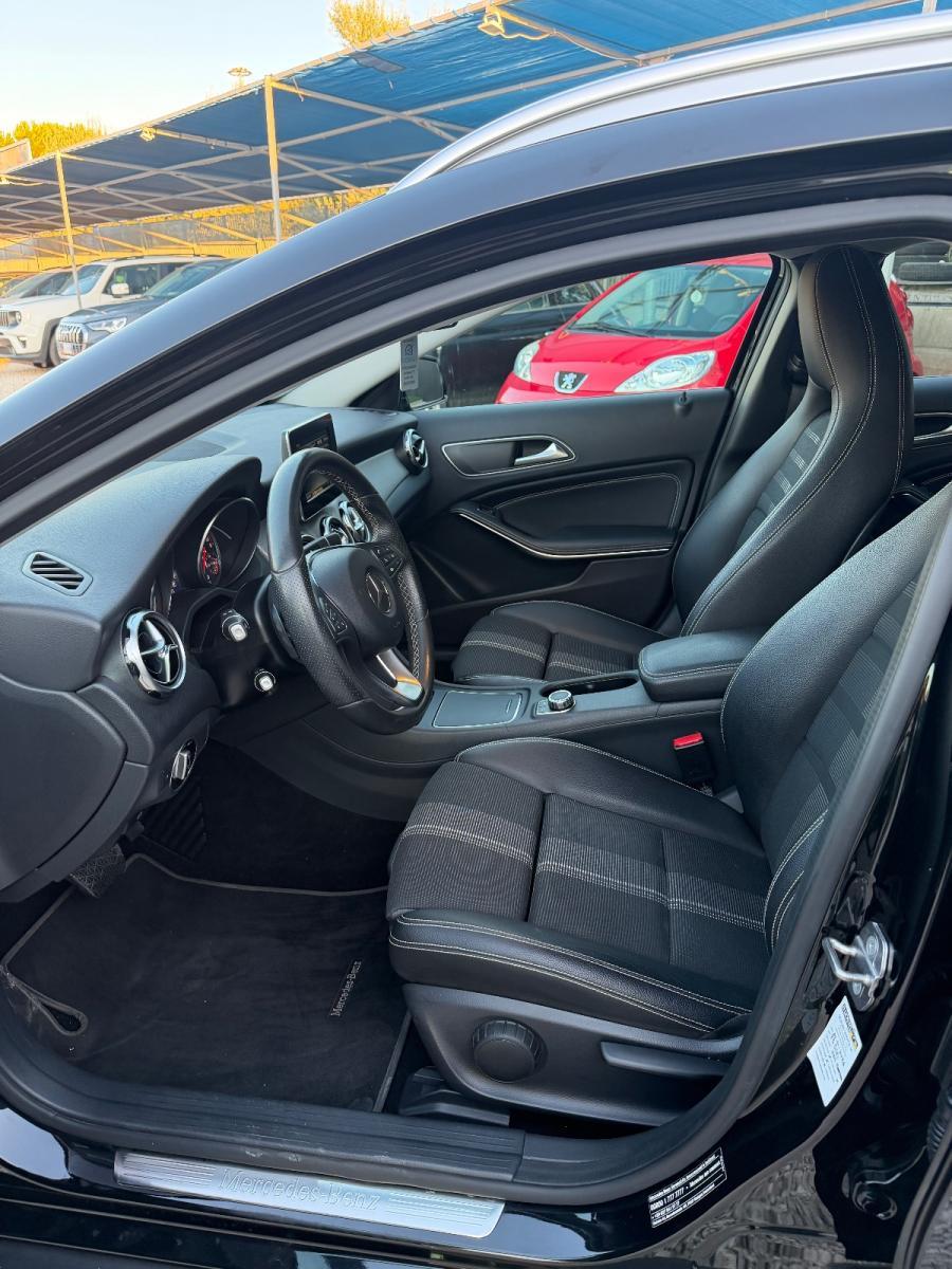 MERCEDES - Classe GLA - GLA 200 d Automatic Sport