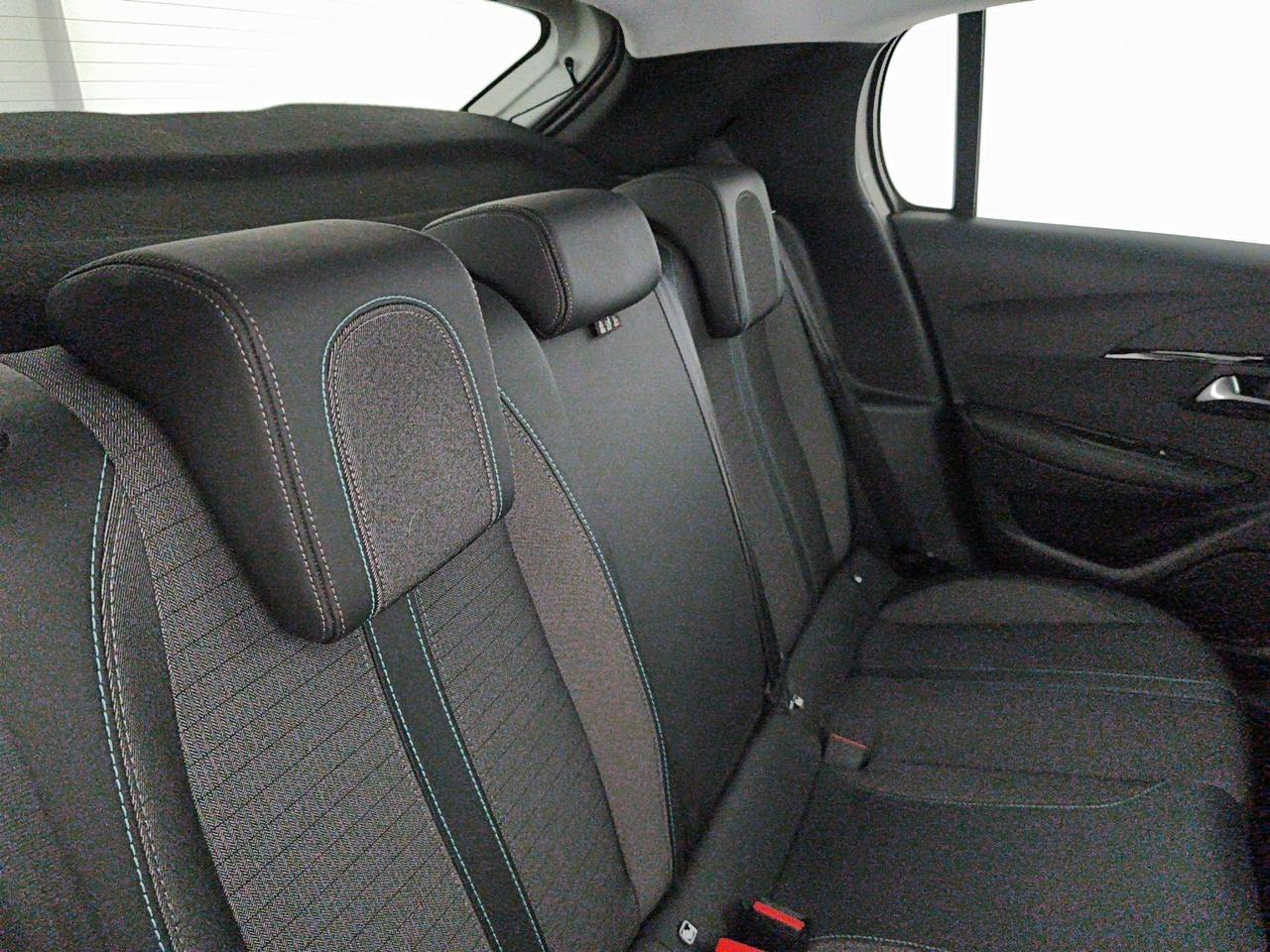 Peugeot 208 1.2 puretech Active Pack 75cv