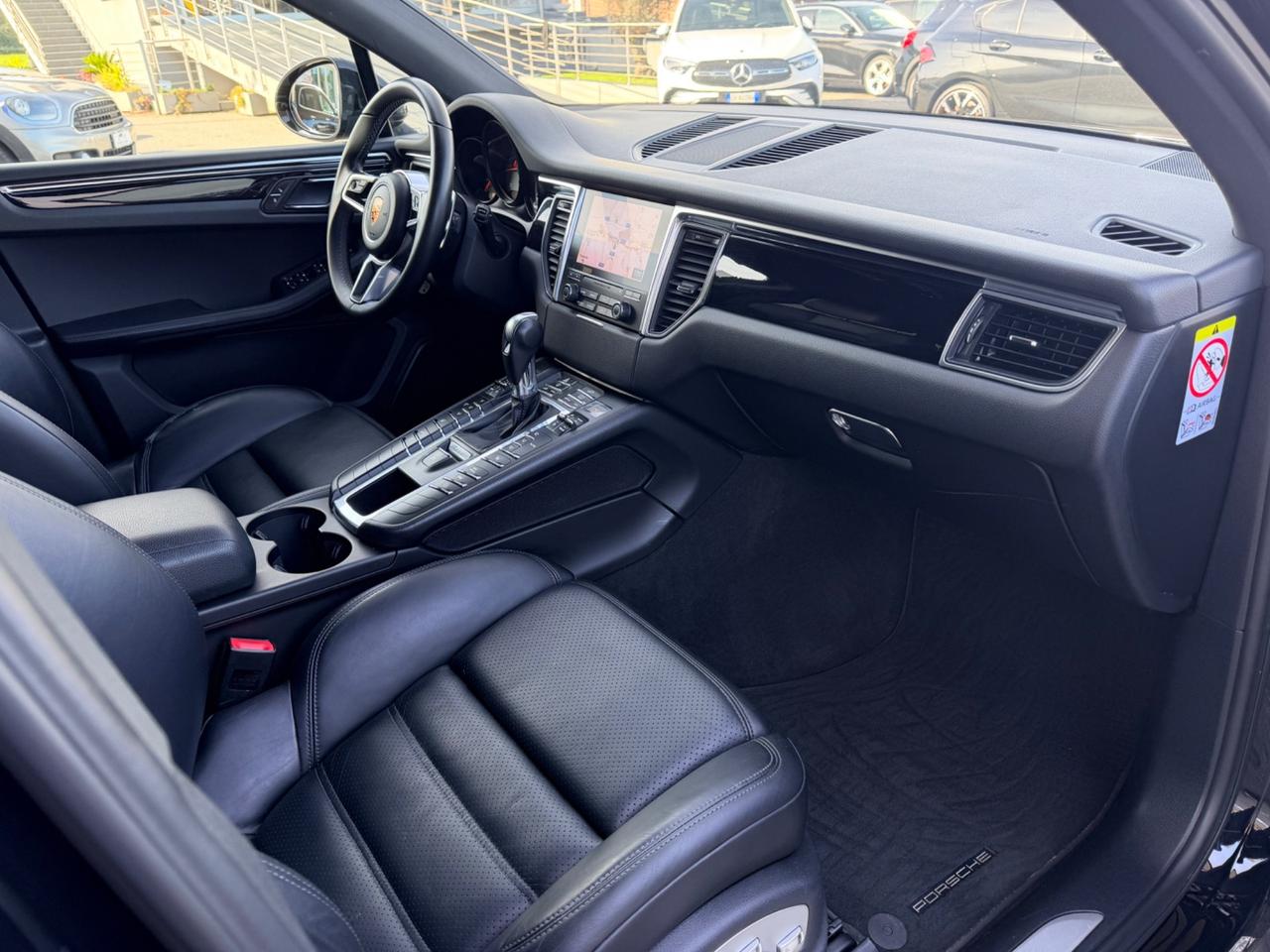 Porsche Macan 3.0 S Diesel black edition in garanzia