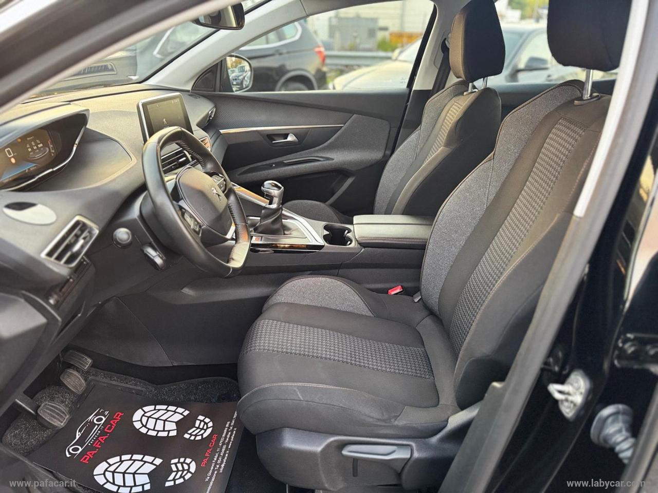 PEUGEOT 3008 BlueHDi 130 S&S Crossway