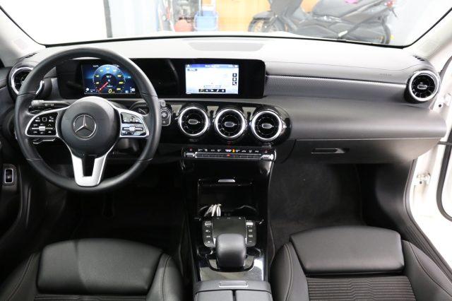 MERCEDES-BENZ CLA 200 d Automatic Shooting Brake Sport
