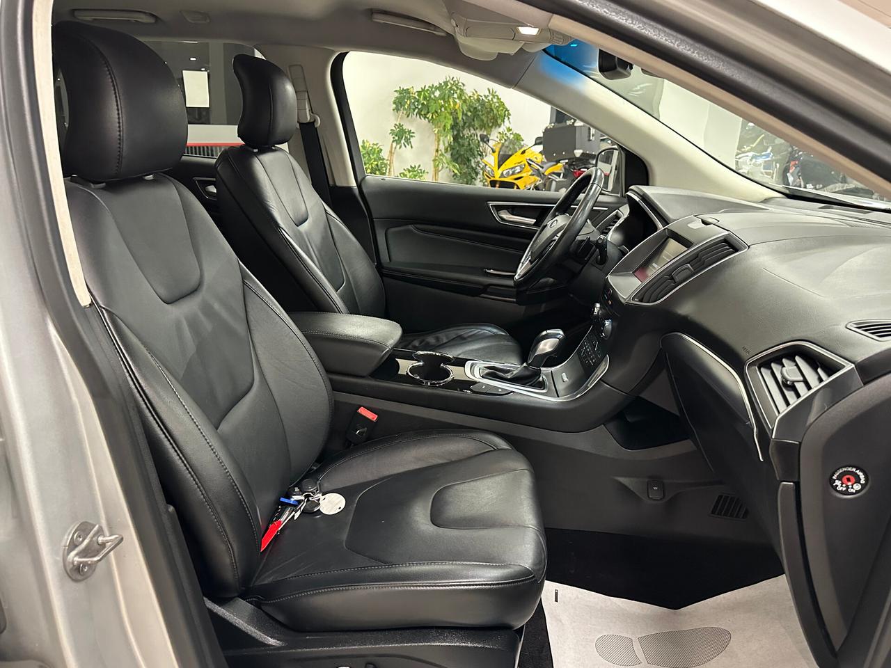 Ford Edge 2.0 TDCI 210 CV AWD Powershift Titanium 2016