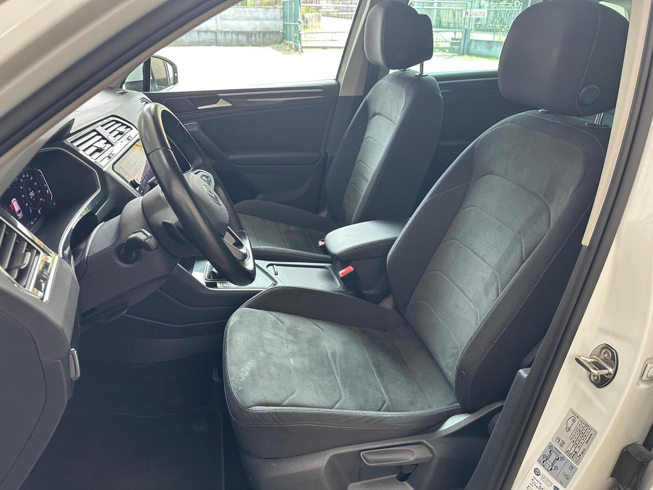 Volkswagen Tiguan 2.0 TDI 150 CV SCR DSG Elegance