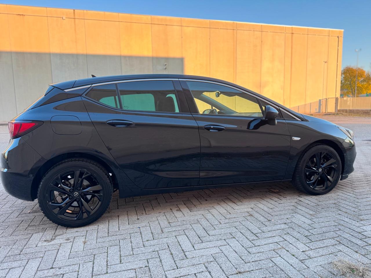 Opel Astra 1.5 CDTI 105 CV S&S 5 porte Business Elegance