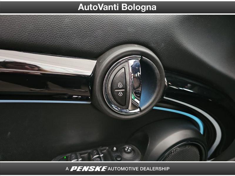 MINI Mini 5 porte Mini 5p 1.5 Cooper Classic auto