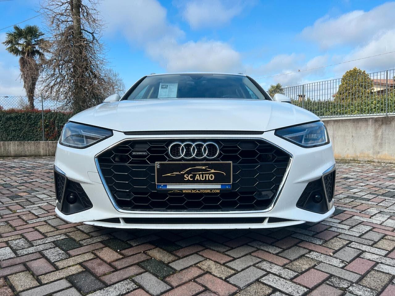 Audi A4 Avant 40 TDI S tronic S line edition