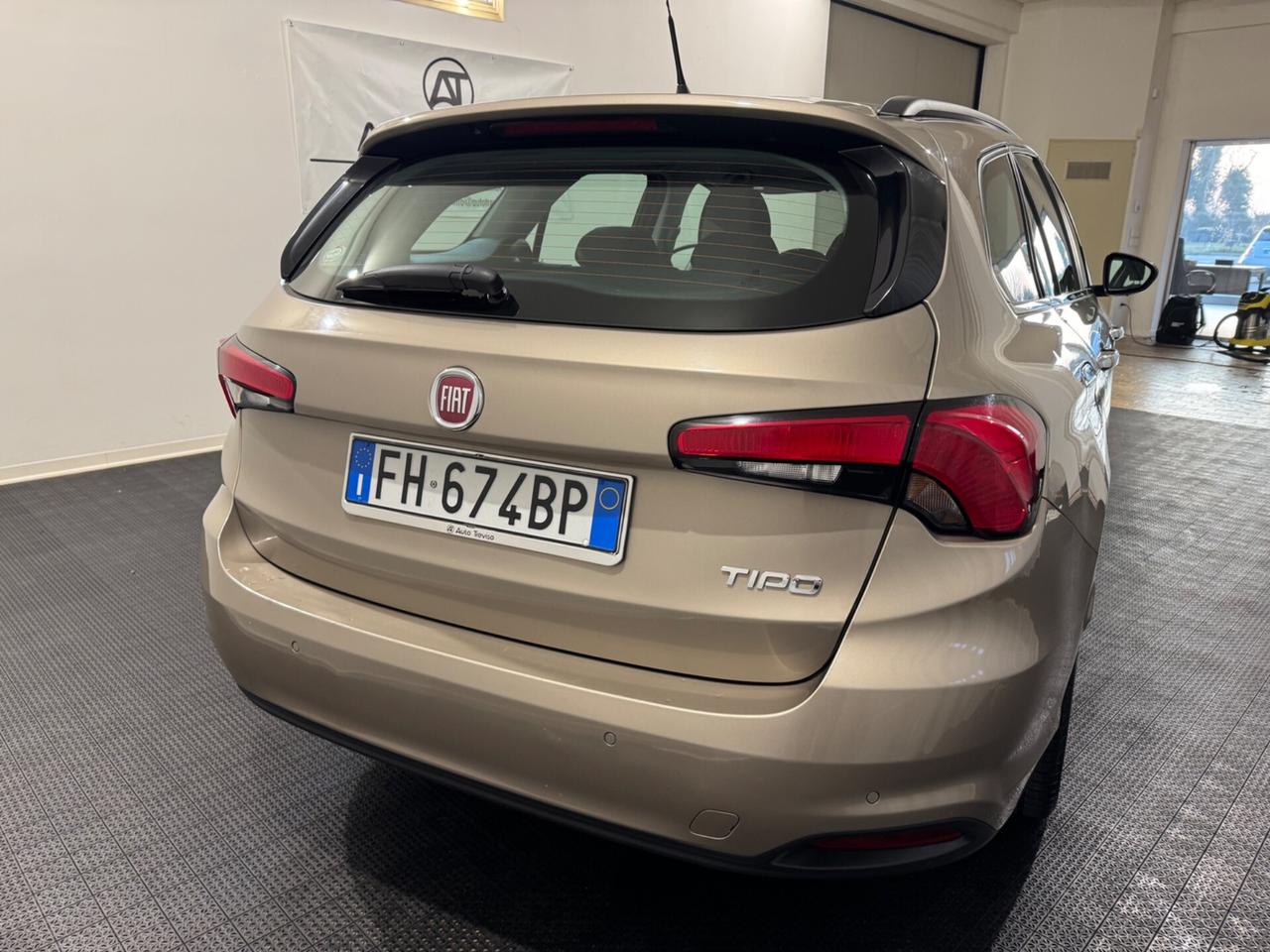 Fiat Tipo 1.6 Mjt S&S SW Lounge