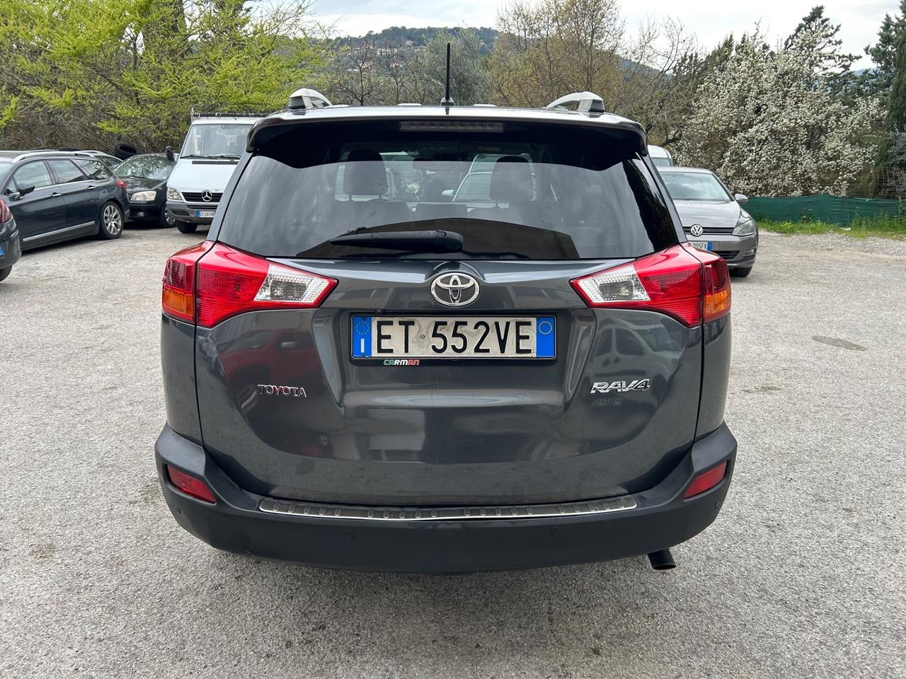 Toyota RAV 4 RAV4 2.0 D-4D 4WD Lounge
