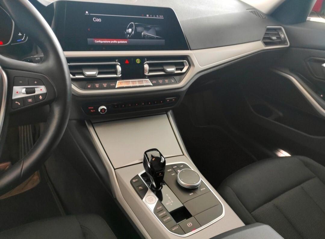 Bmw 318 318d 48V Touring Business Advantage