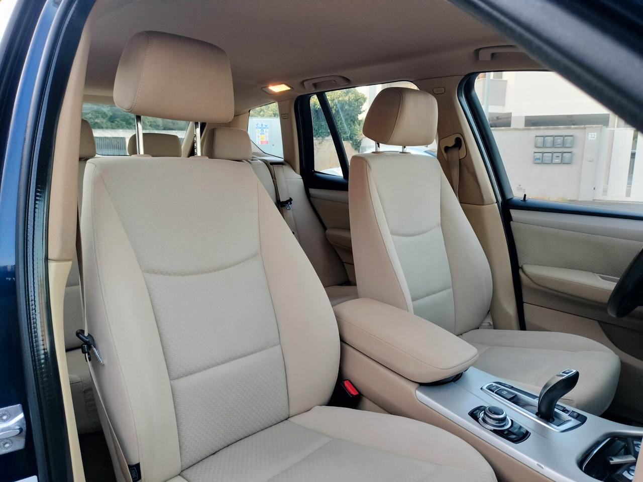 Bmw X3 sDrive18d xLine