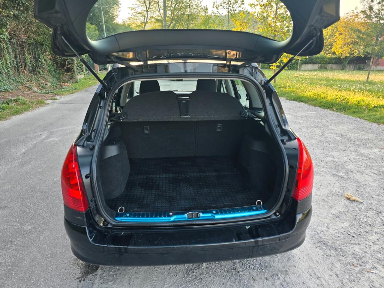 PEUGEOT 308 1.6 HDi "OK PER NEOPATENTATI"