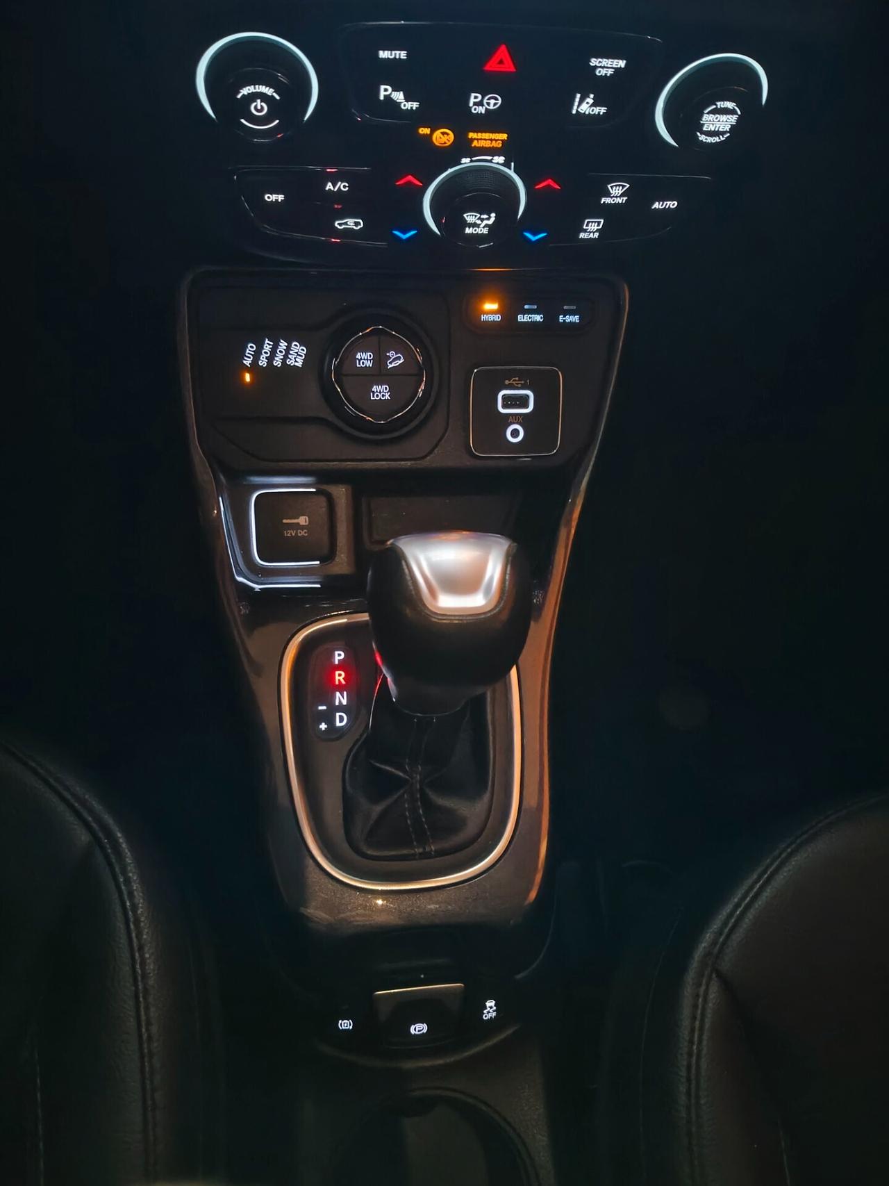 Jeep Compass Limite 4Xe IBRIDA NO FINANZIAMENTO!!!