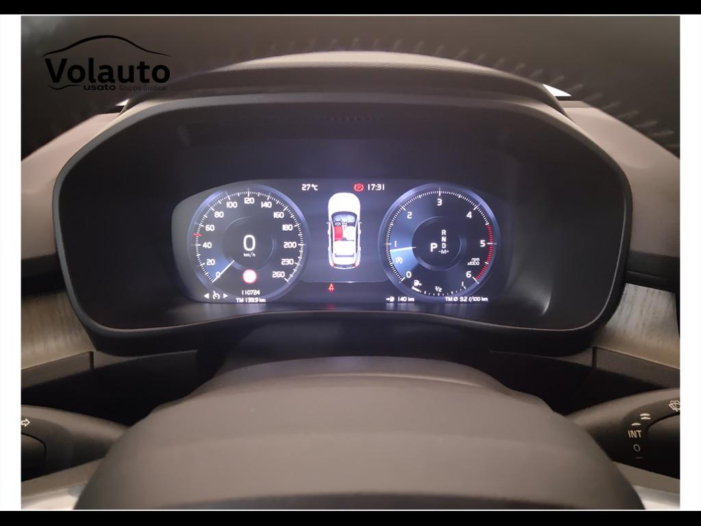 VOLVO XC40 - XC40 2.0 d3 Inscription geartronic my20
