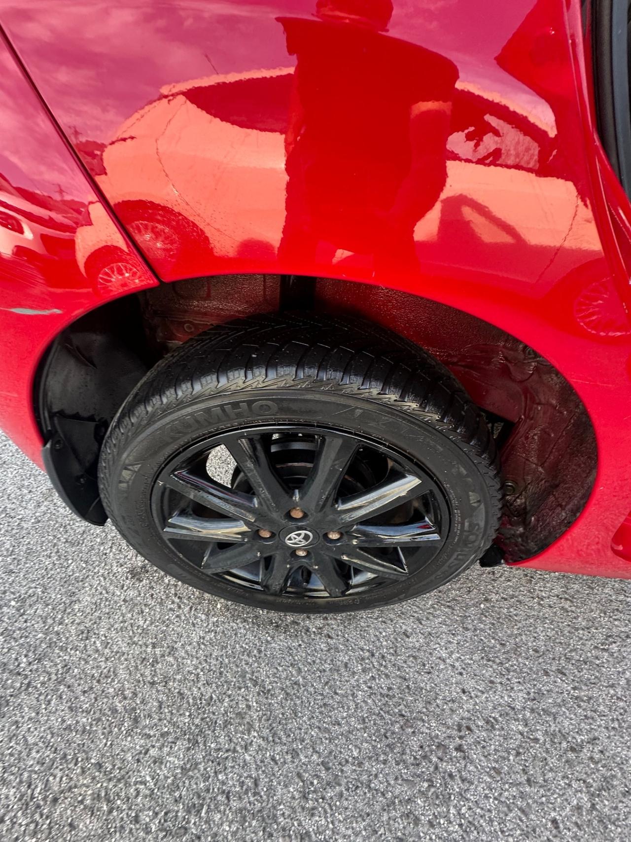 Toyota Aygo 1.0 VVT-i 72 CV 5 porte x-play MMT
