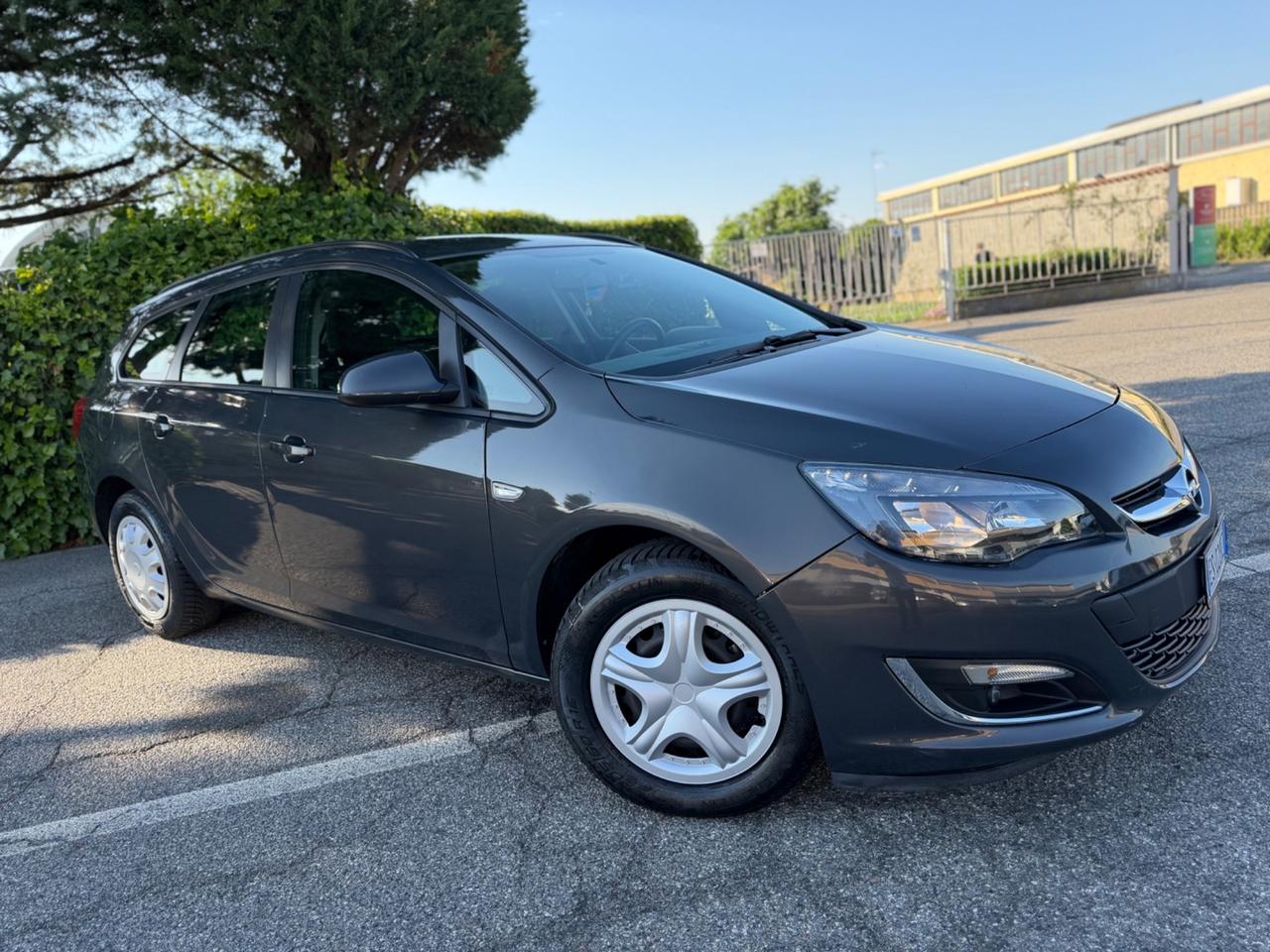 Opel Astra 1.4 Turbo 140CV Sports Tourer GPL Tech Elective