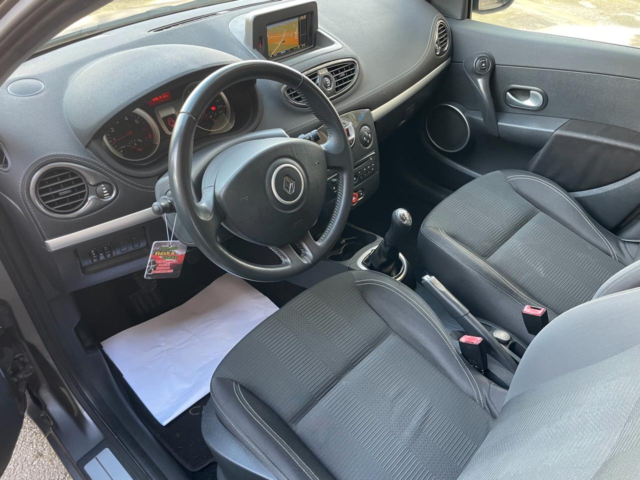 Renault Clio 1.2 5P Live! TAGLIAD DISTRIBUZIONE NEOPATENTATI