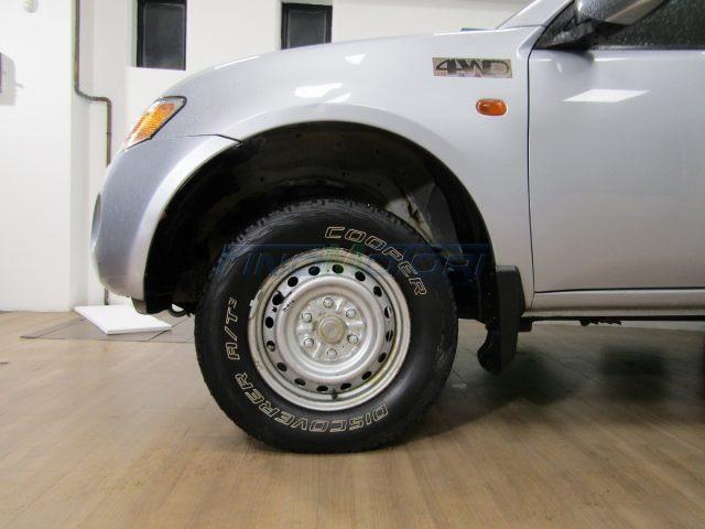 MITSUBISHI L200 2.5 DI-D 136CV Double Cab