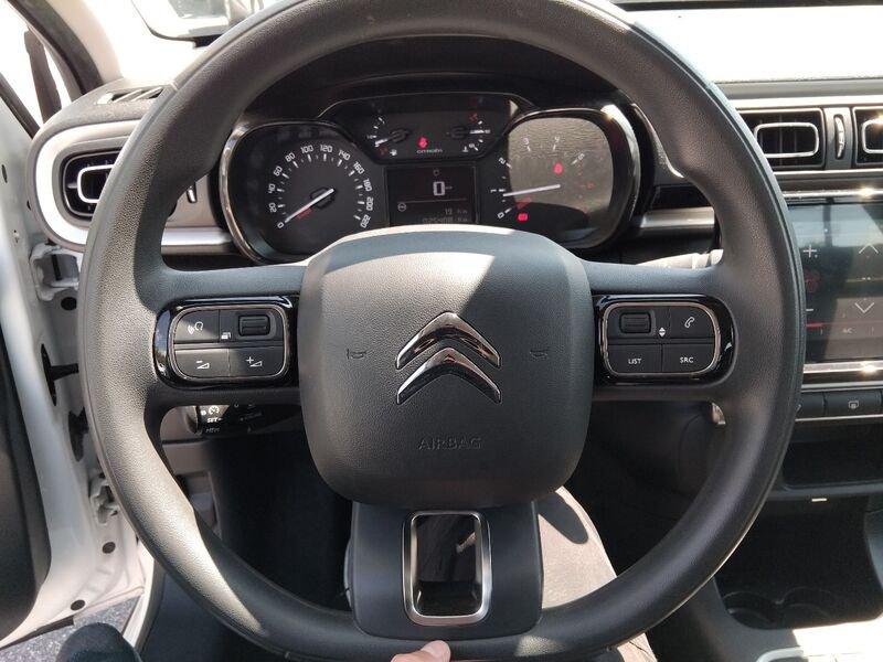 Citroën C3 III 2017 1.2 puretech Shine s&s 83cv