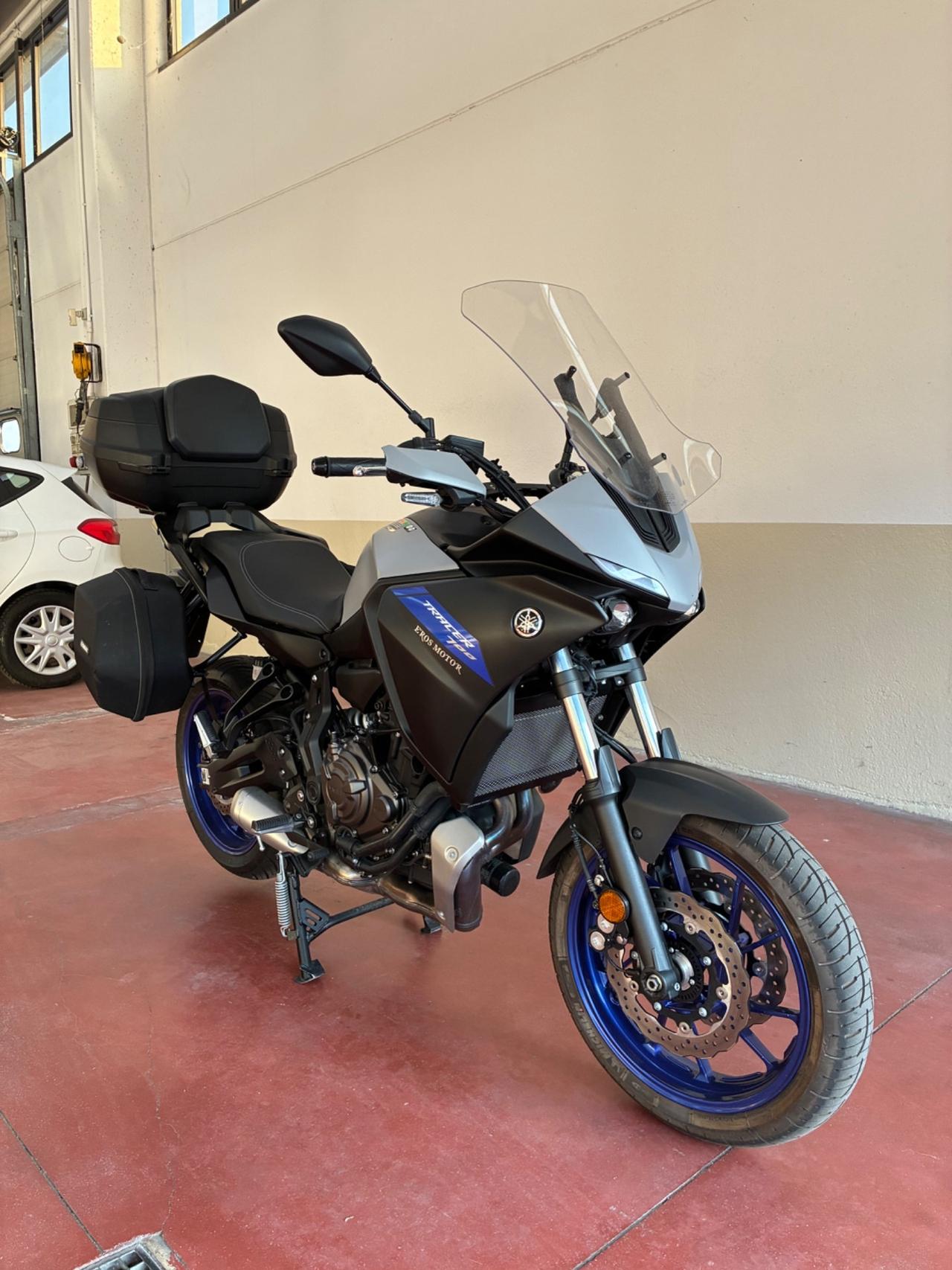 Yamaha Tracer 700 Icon grey
