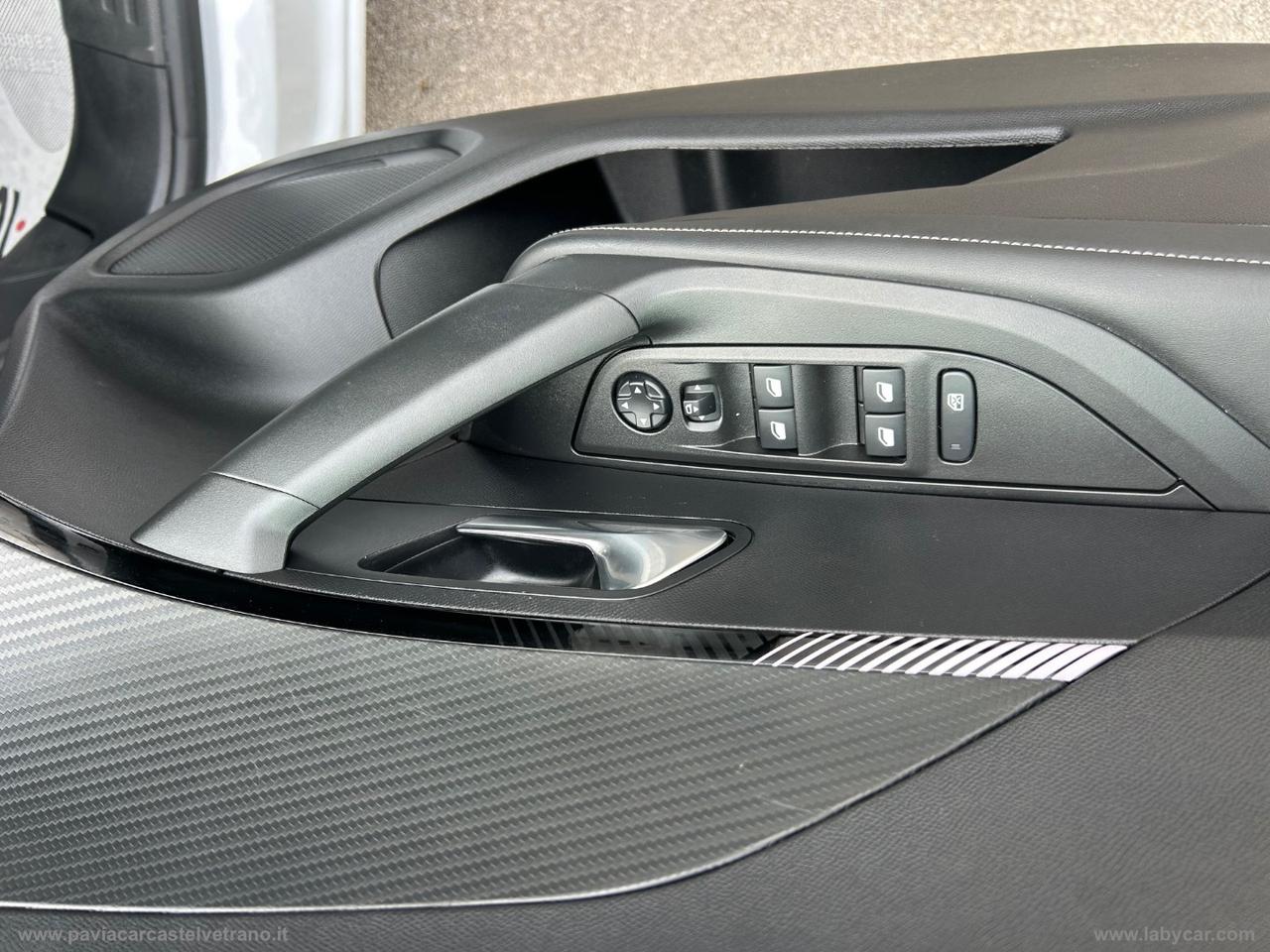 PEUGEOT 2008 PureTech 100 S&S Allure