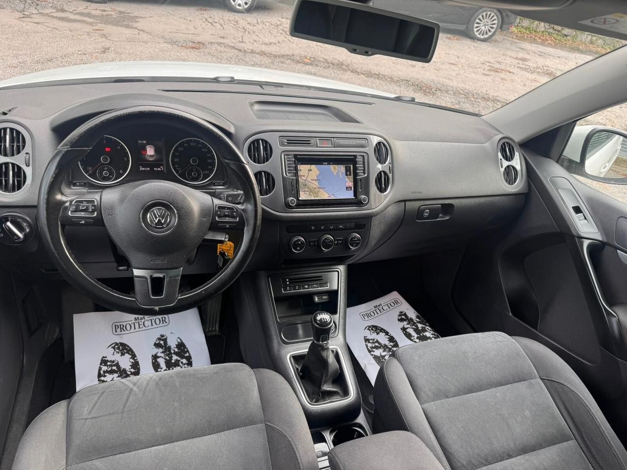 Volkswagen Tiguan 2.0 TDI 110 CV Sport & Style BlueMotion Technology E6