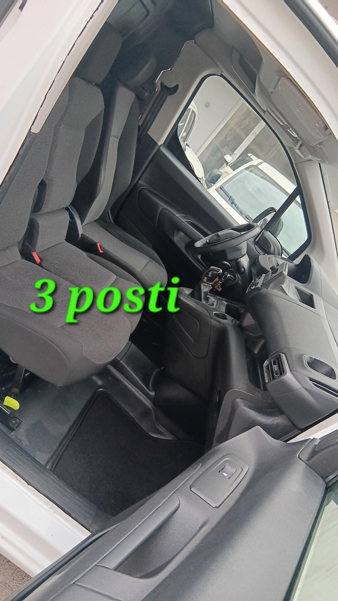 Peugeot Partner 3 posti usato mondialcars 021