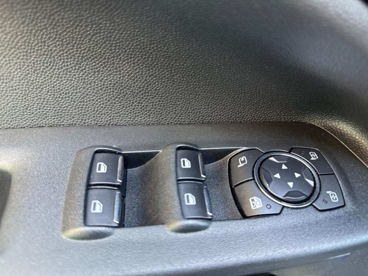Ford EcoSport ST-Line Plus - 25000KM