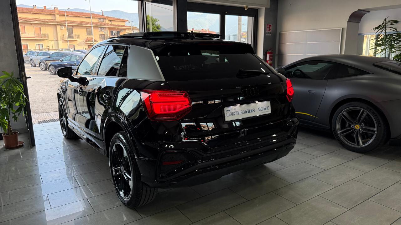 Audi Q2 35 TDI S tronic Identity Black TETTO