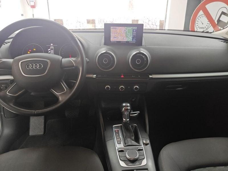 Audi A3 1.6 TDI CR S tronic Attraction S.Back LEGGI