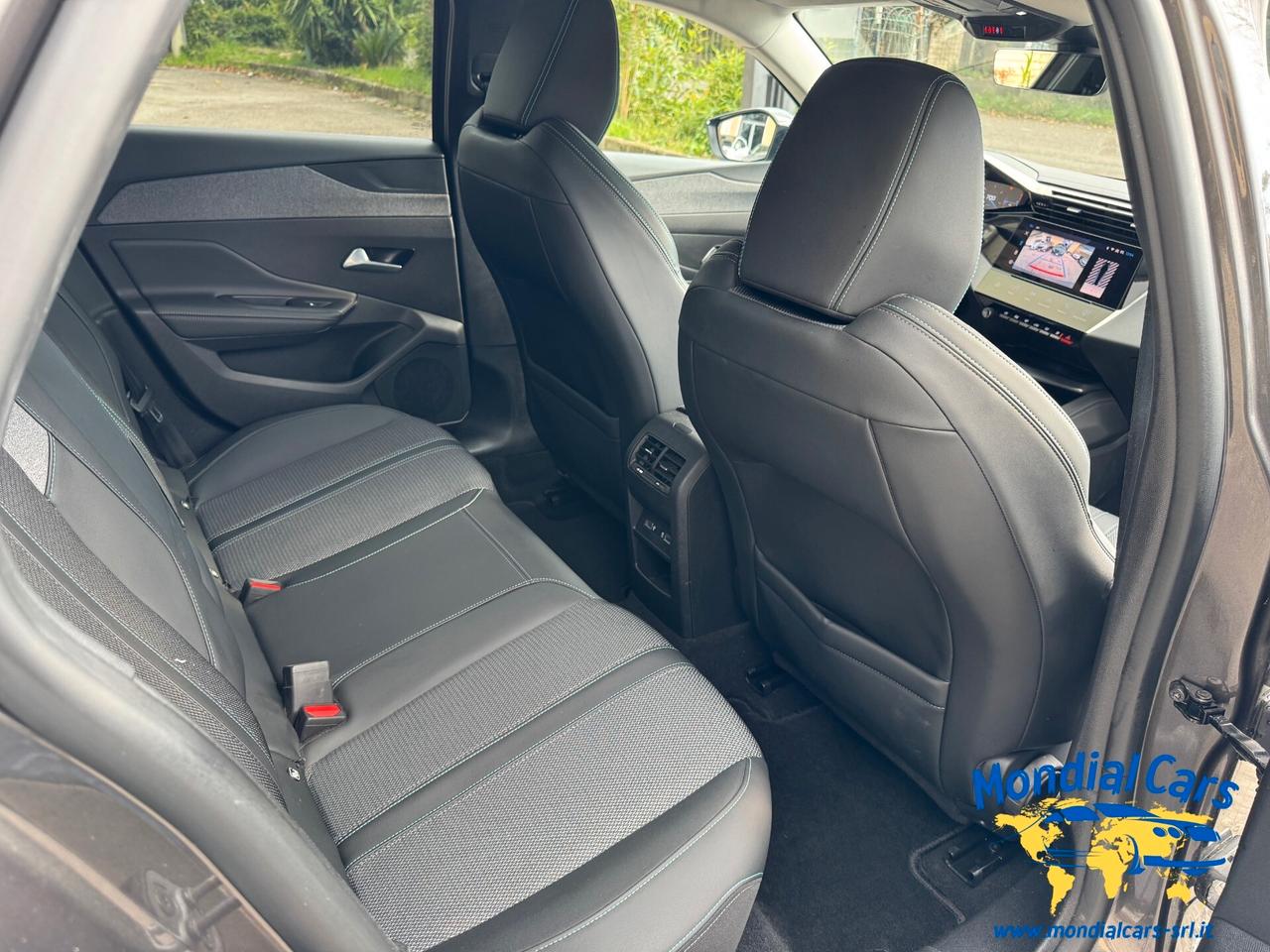 Peugeot 308 BlueHDi 130 S&S EAT8 SW Allure