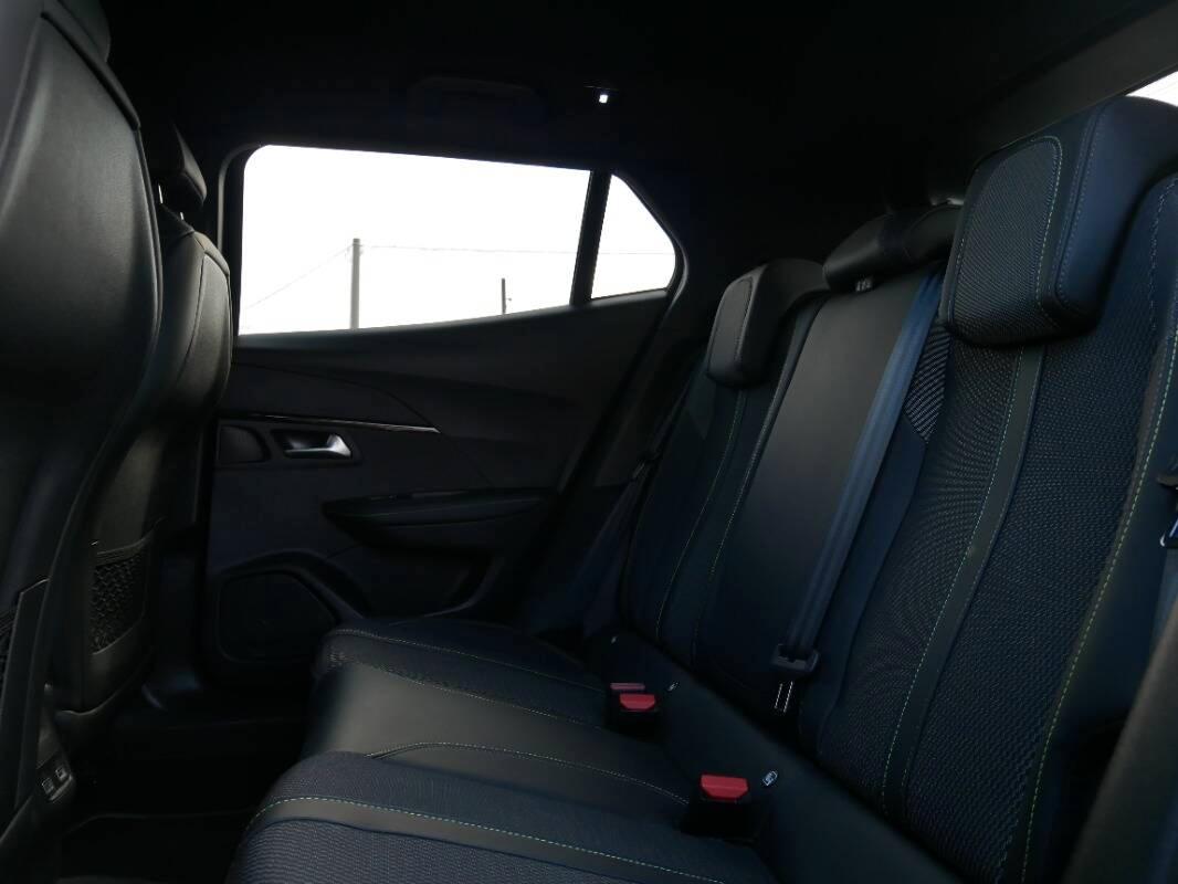 Peugeot 2008 1.5 bluehdi GT s&s 130cv eat8