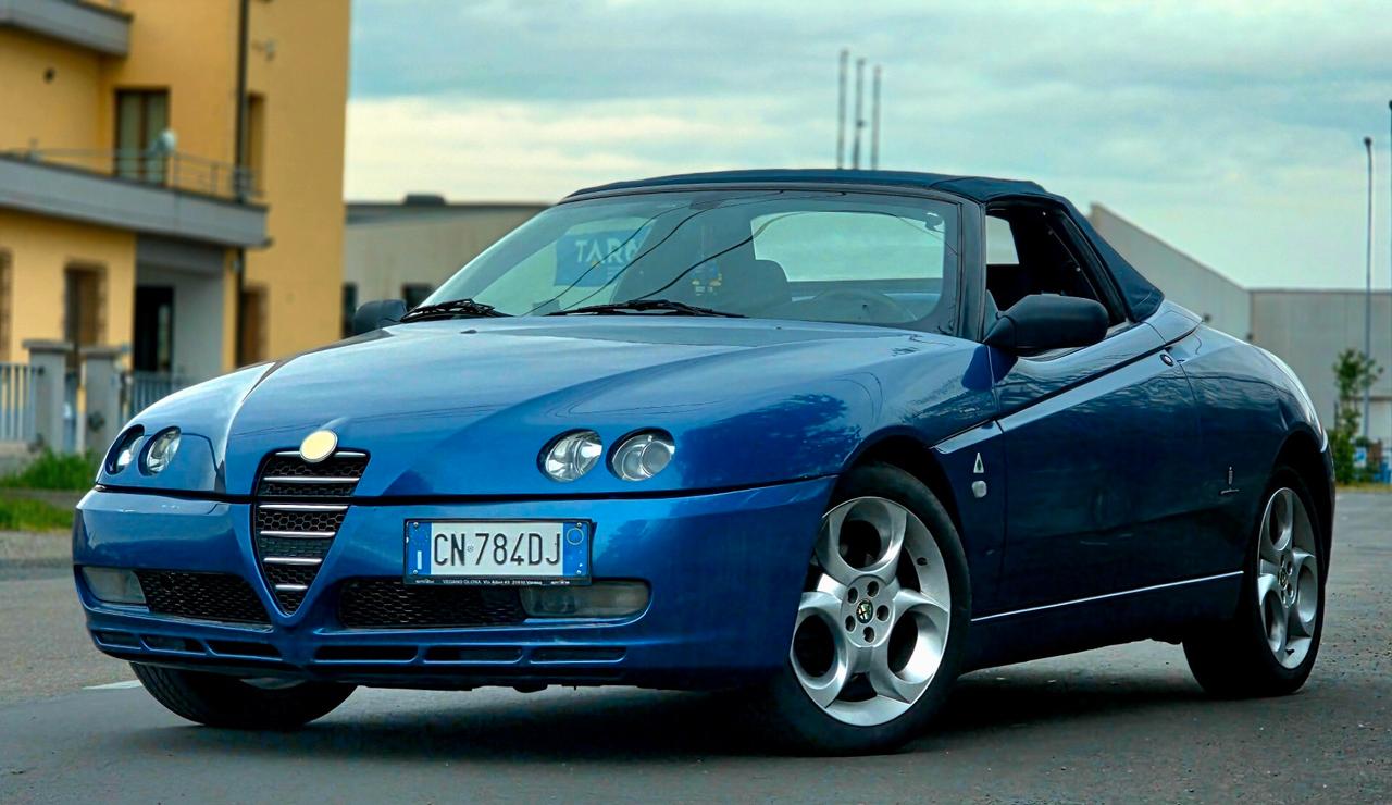 Alfa Romeo Spyder 916 LAVORI FATTI