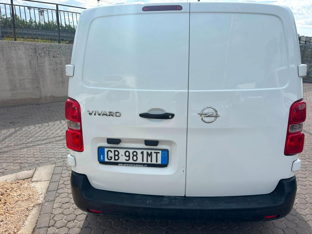OPEL VIVARO 1.5 DIESEL 120 CV – 2020 – PORTATA 1.004 KG