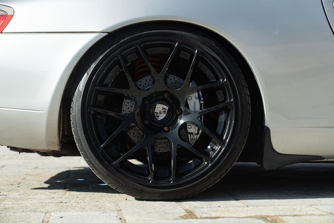 Porsche 996 (911) CARRERA 4 - POR00272