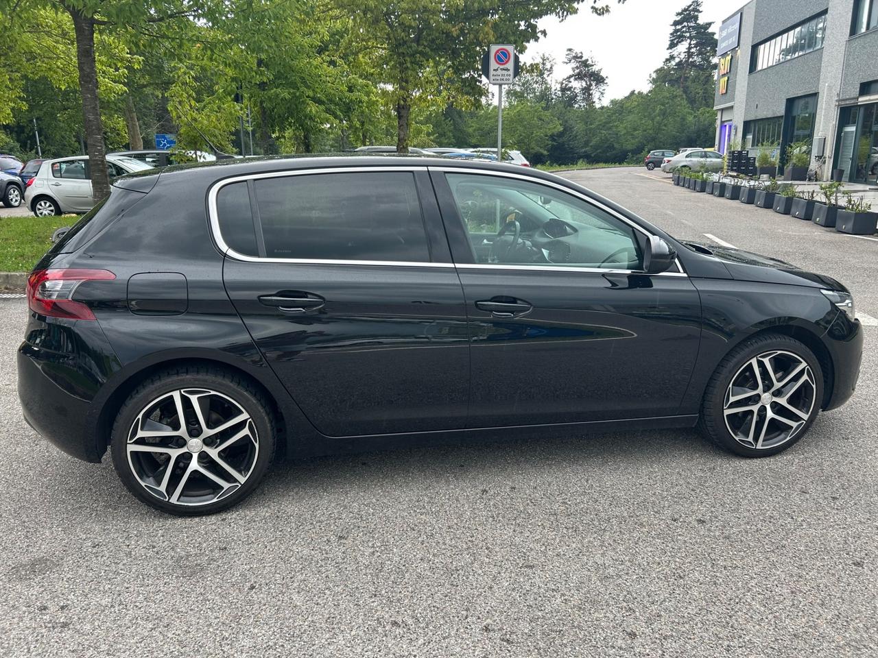 Peugeot 308 PureTech Turbo 130 S&S Allure* 73000 Km *