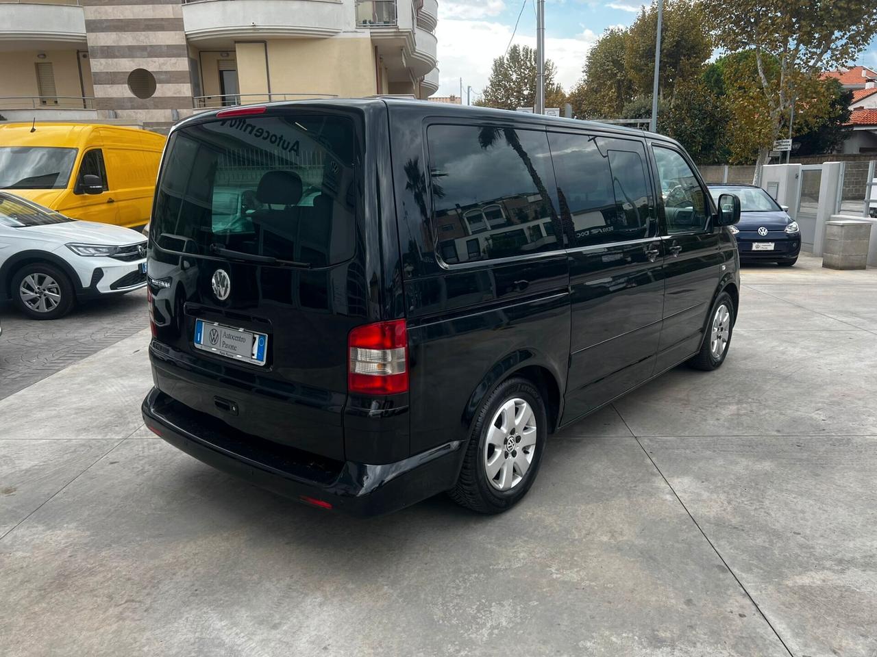 Volkswagen Multivan 2.5 TDI/130CV Comfortline 7 Posti